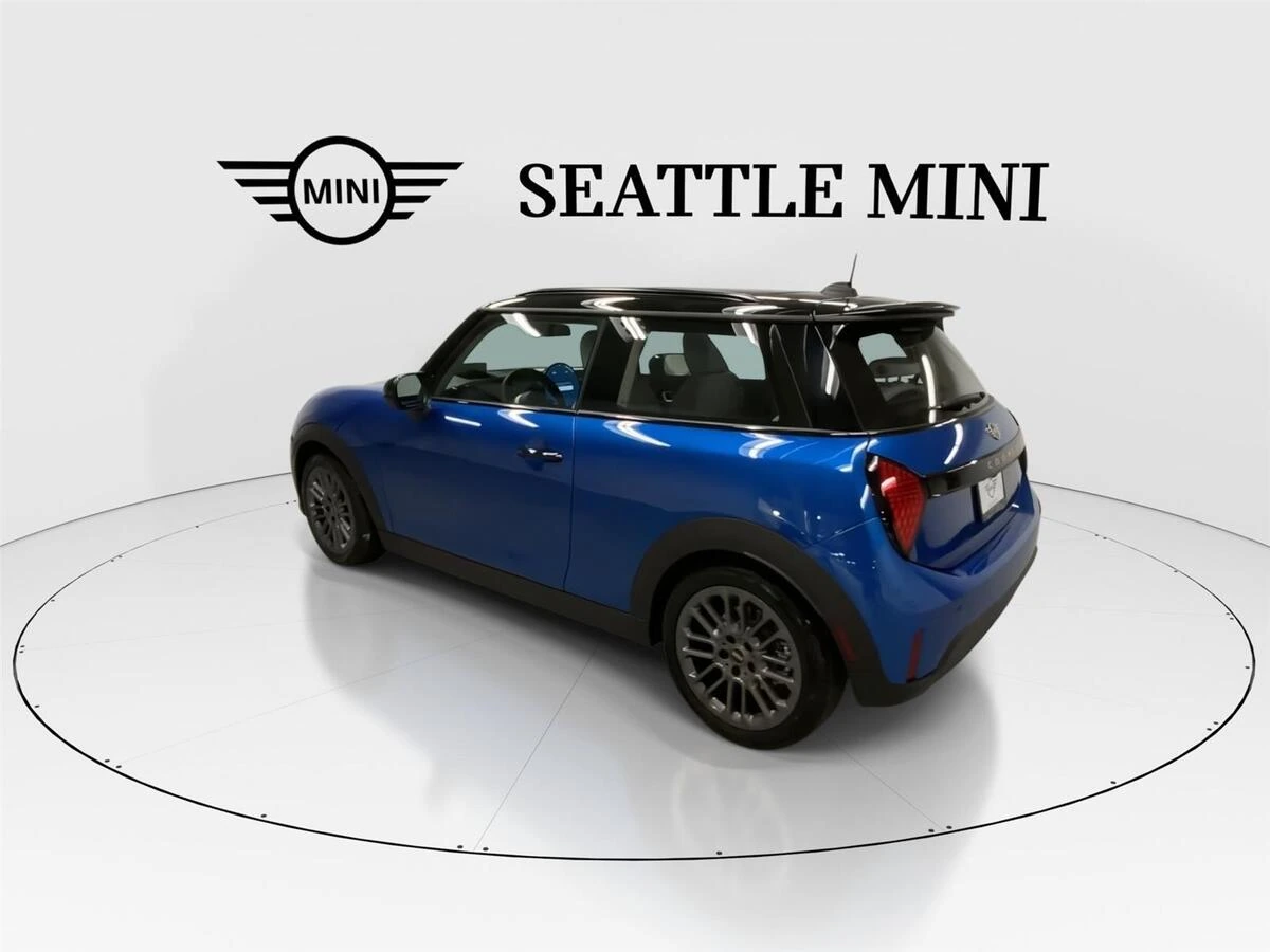2025 MINI Hardtop 2 Door S - Photo 8
