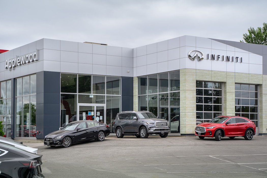 Applewood Infiniti-exterior