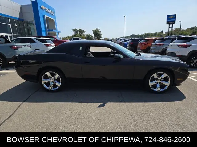 2014 Dodge Challenger R/T photo 6