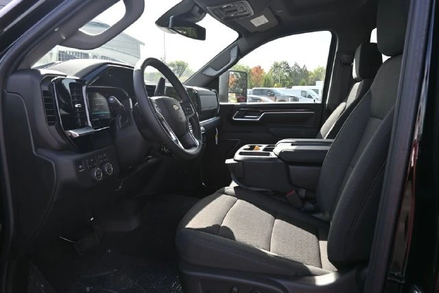 2026 Chevrolet Silverado 3500HD LT - Photo 12