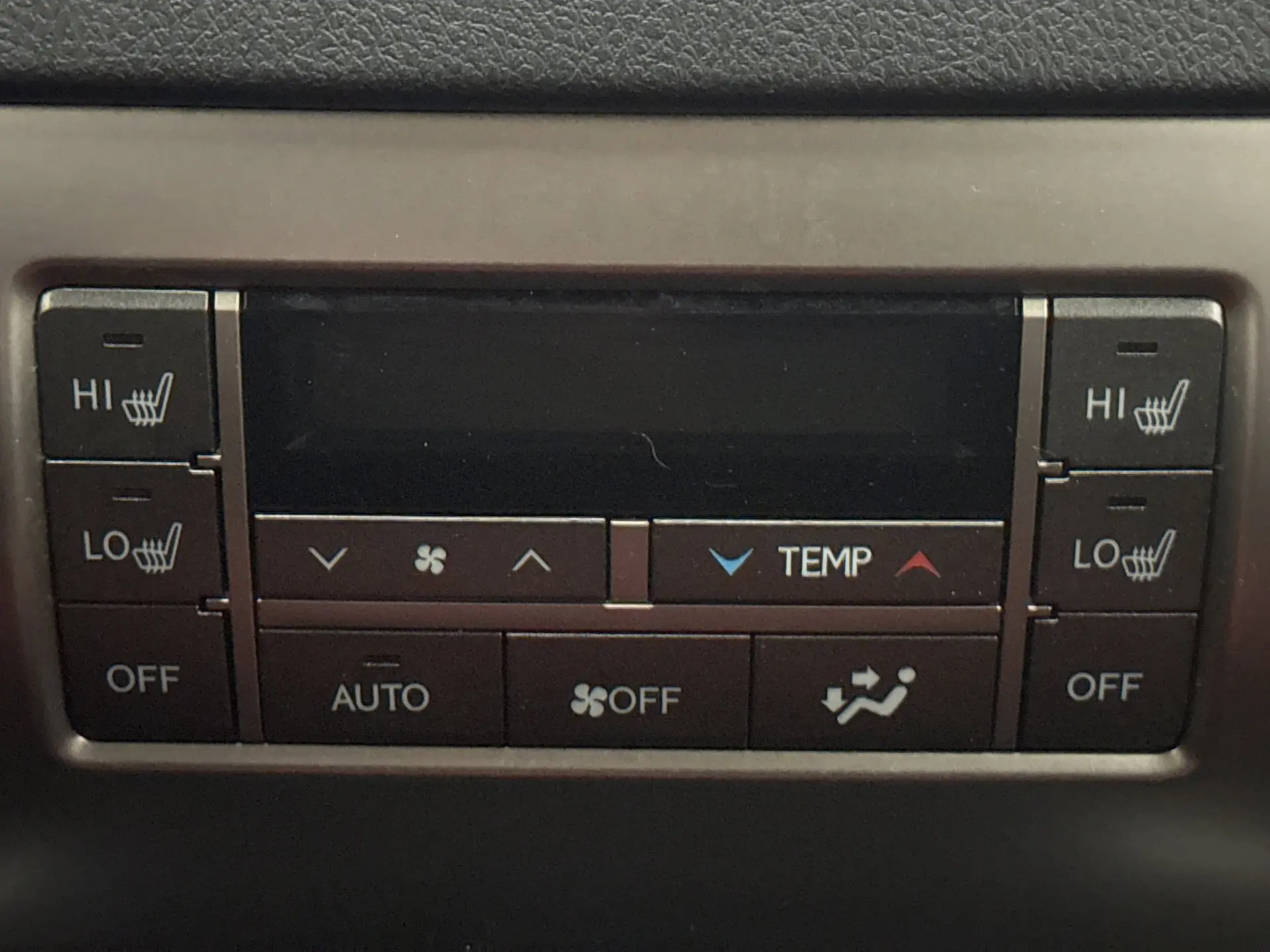 2021 Lexus GX Premium photo 19