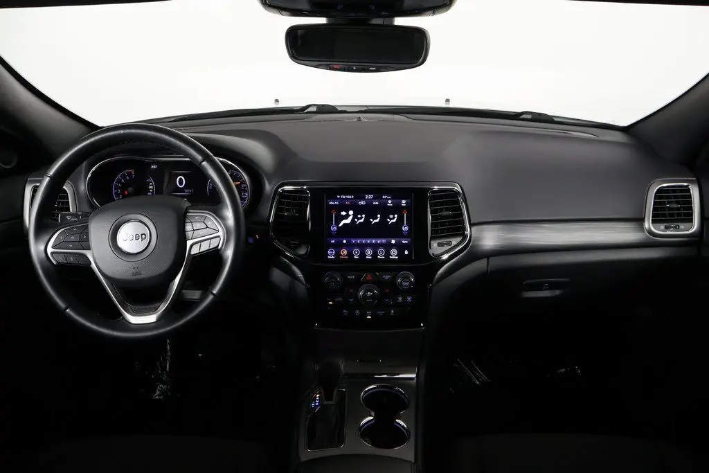 2020 Jeep Grand Cherokee Laredo E photo 8