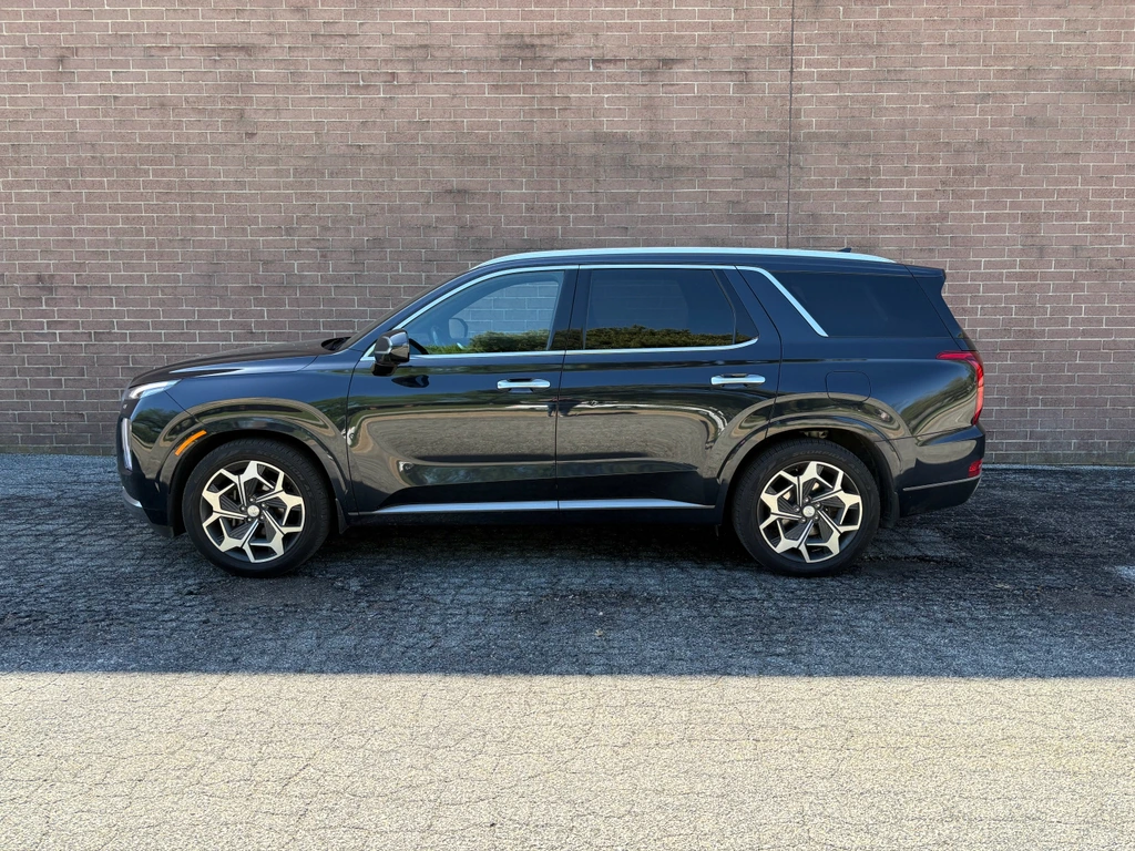 Used 2022 Hyundai Palisade Calligraphy with VIN KM8R7DHE3NU352933 for sale in Kansas City