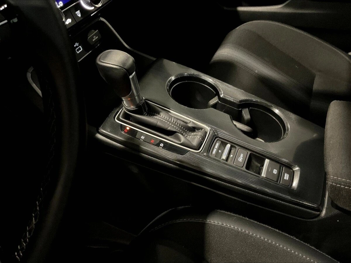 2024 Honda Civic Hatchback Sport - Photo 17