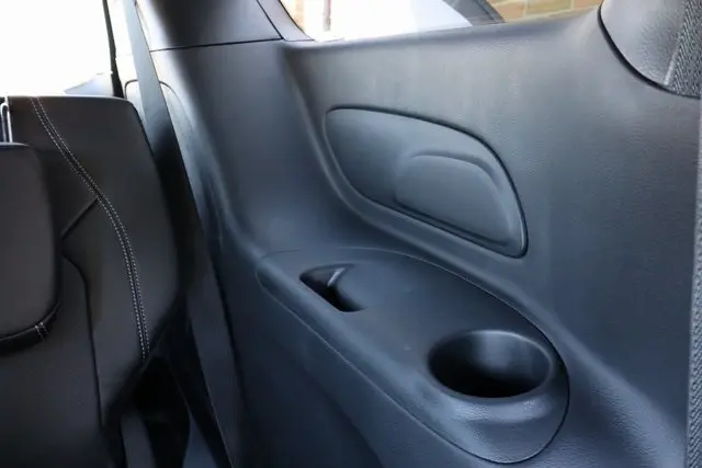 2026 Chrysler Pacifica photo 51