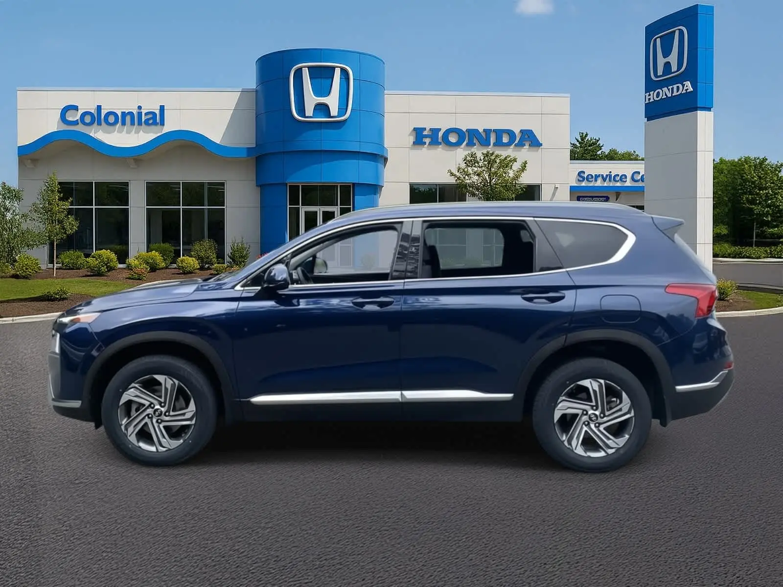 2022 Hyundai Santa Fe SEL photo 2