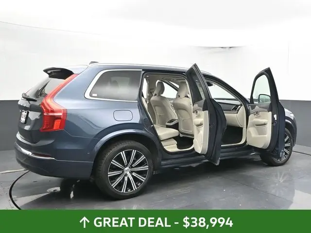 2023 Volvo XC90 Plus photo 43