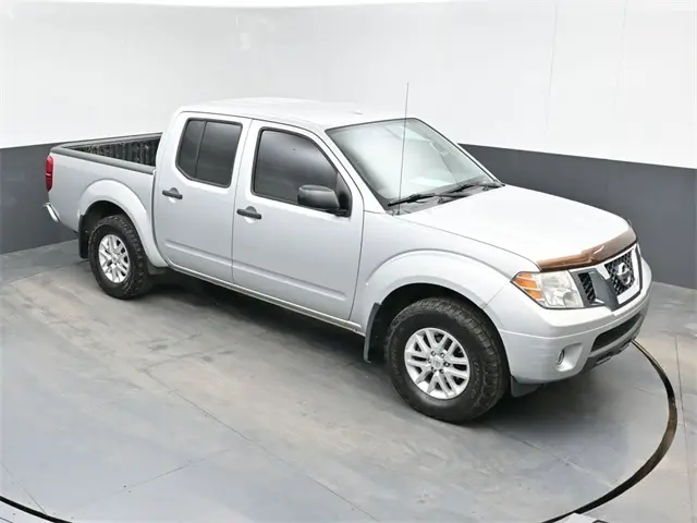2016 Nissan Frontier SV photo 23