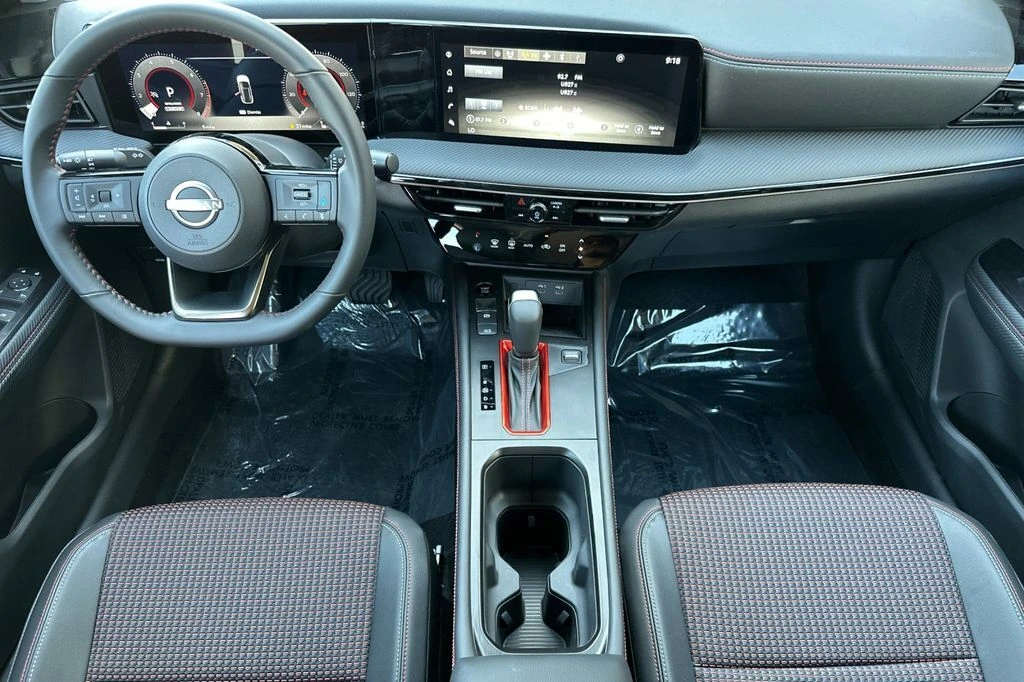 2025 Nissan Kicks SR - Photo 10