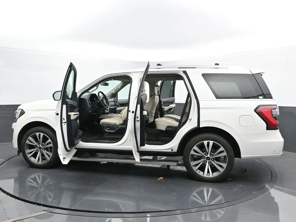 2021 Ford Expedition Platinum photo 44