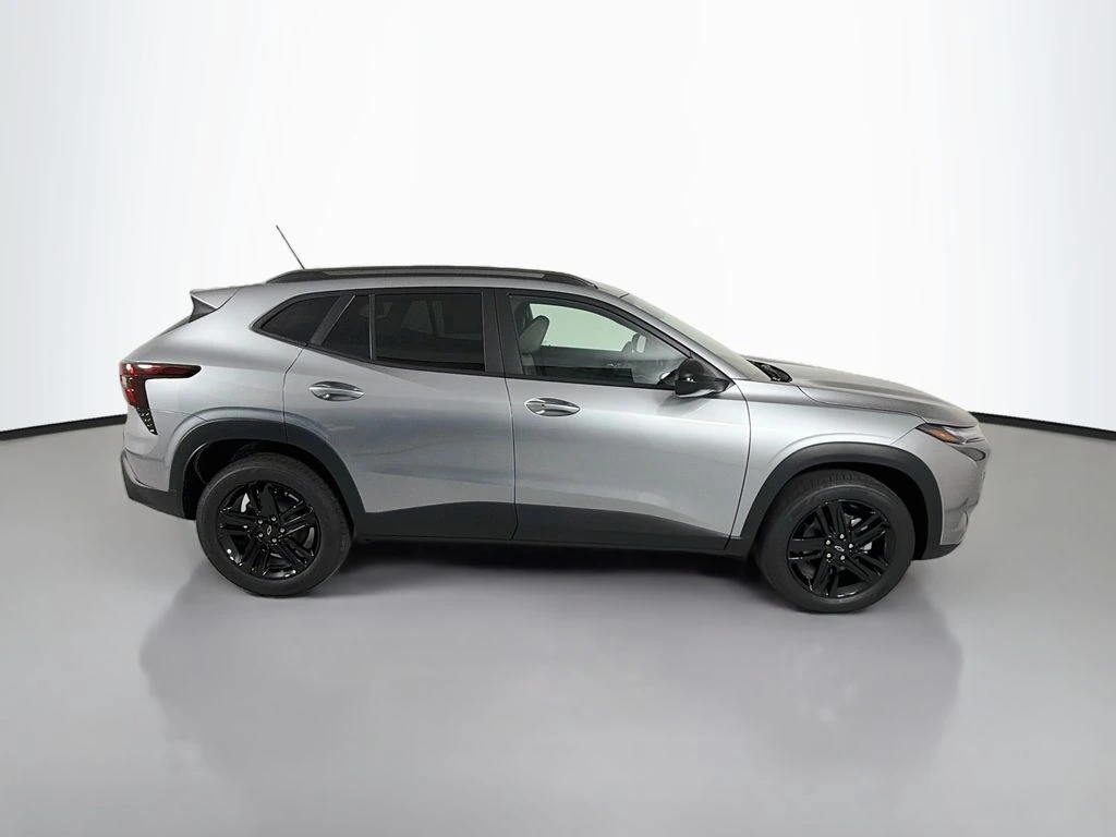 2026 Chevrolet Trax Activ - Photo 8