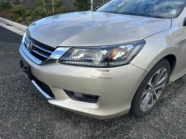 2015 Honda Accord Sport photo 4