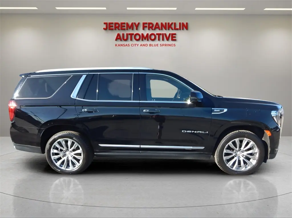 Used 2021 GMC Yukon Denali with VIN 1GKS2DKL3MR171669 for sale in Kansas City