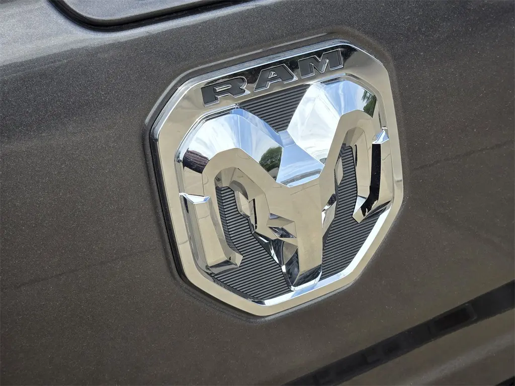 2026 Ram 1500 Laramie photo 6