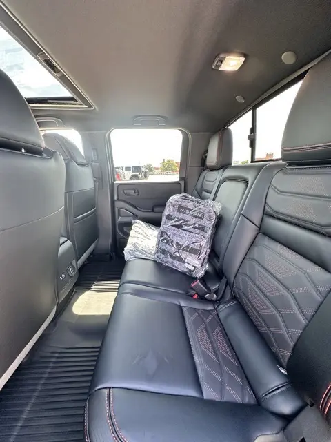 2026 Nissan Frontier PRO-4X photo 28