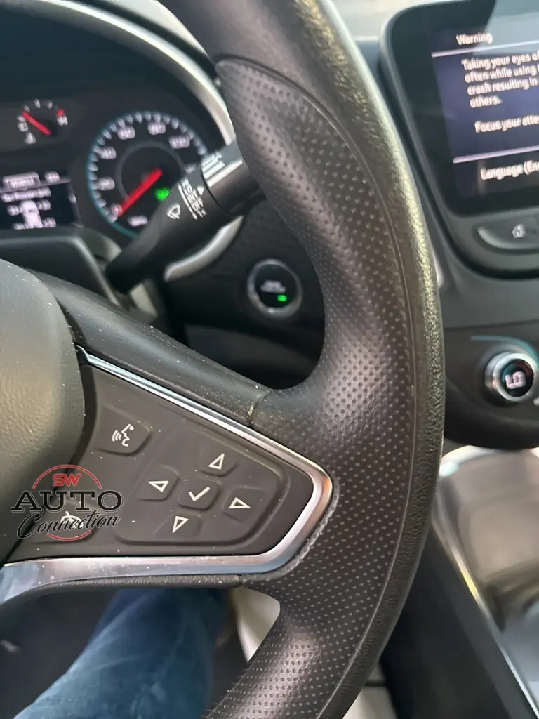 2024 Chevrolet Malibu 1LT photo 14