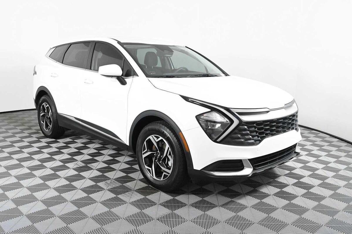 2023 Kia Sportage LX