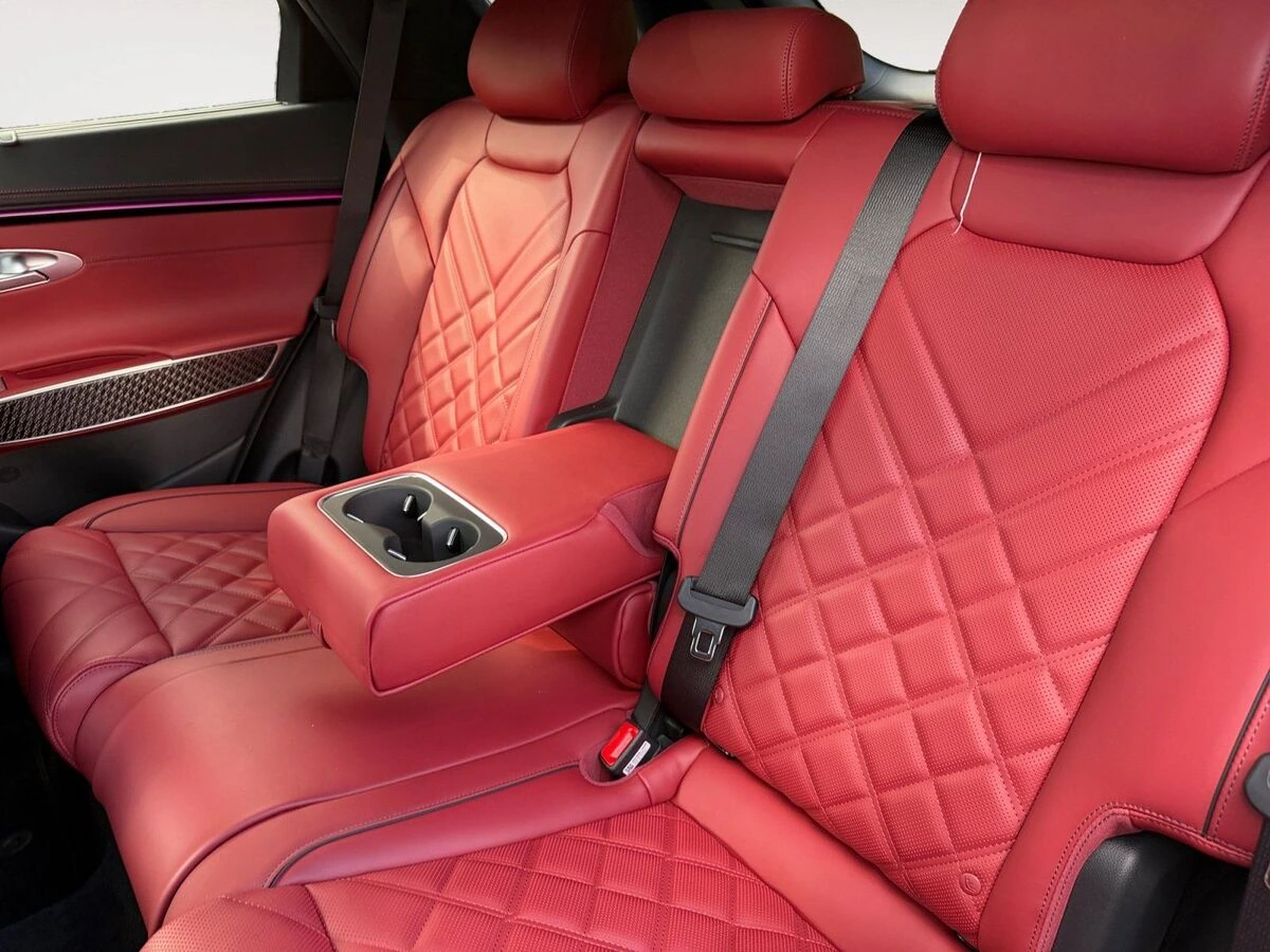 2026 GENESIS GV70 Sport Prestige - Photo 16