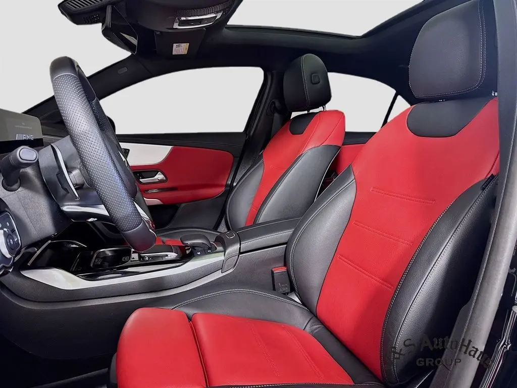 2021 Mercedes Benz A AMG 35 4MATIC photo 11