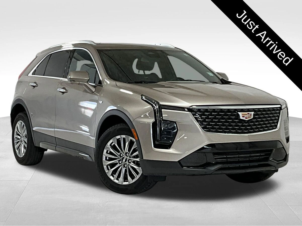2025 Cadillac XT4 Premium Luxury's photo