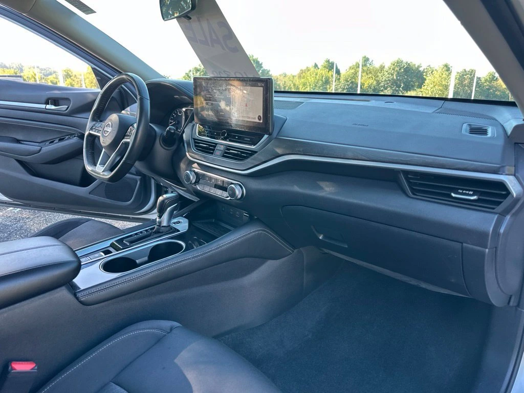 2023 Nissan Altima SV - Photo 25