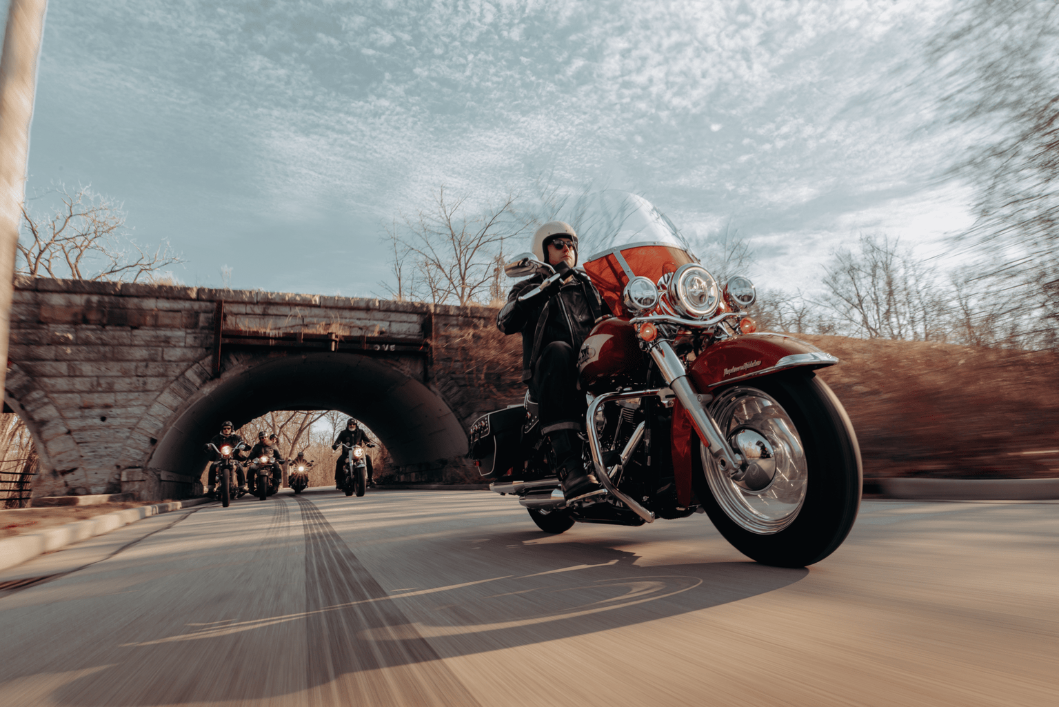 Harley-Davidson riders in pre-winter conditions