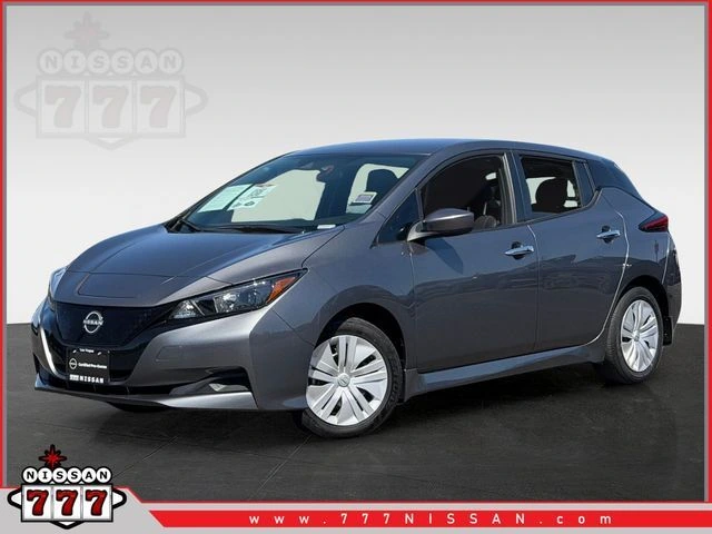 2024 Nissan Leaf S's photo
