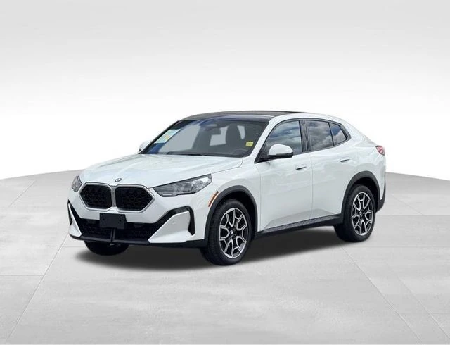 2025 BMW X2 xDrive28i's photo