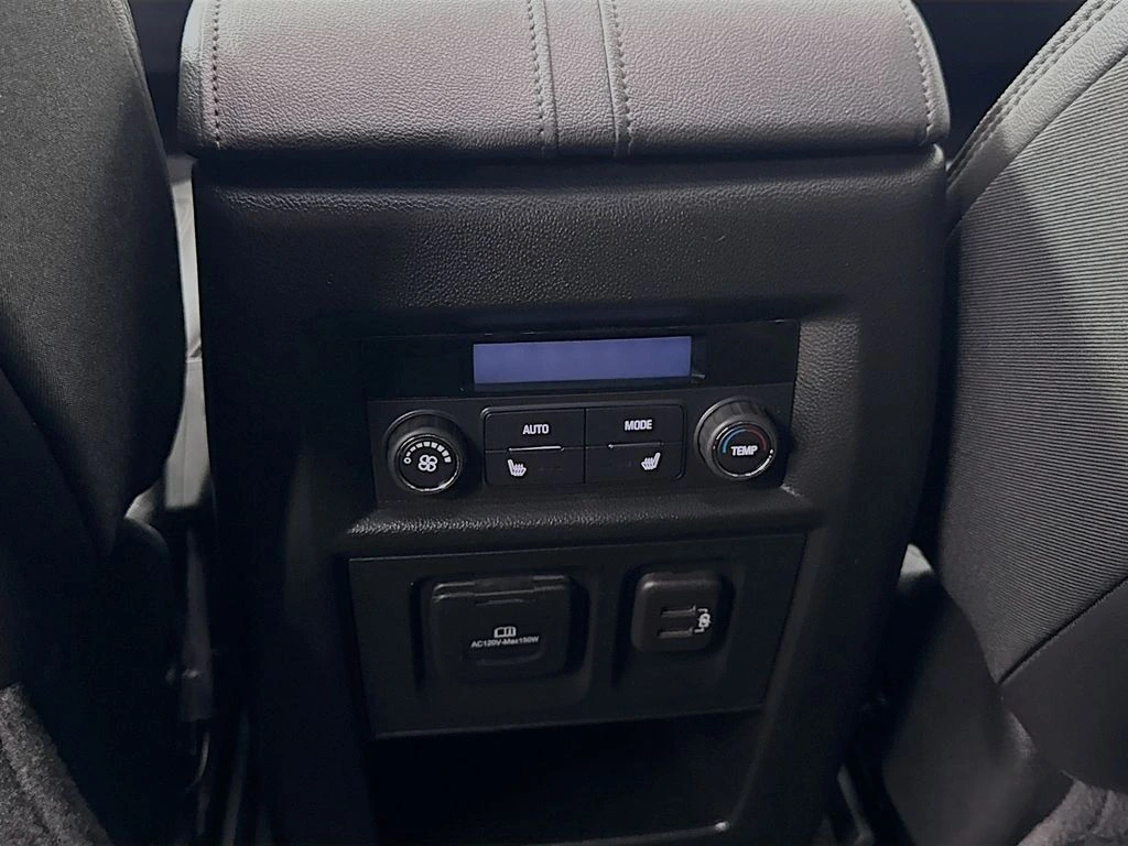 2023 Chevrolet Traverse High Country - Photo 32