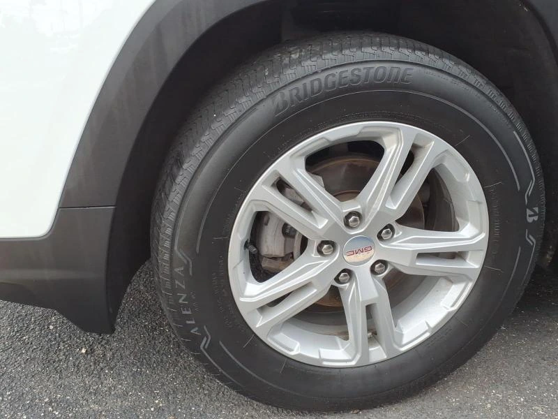 2023 GMC Terrain SLE - Photo 8