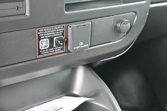 2026 Chevrolet Express Cargo Work Van - Photo 20