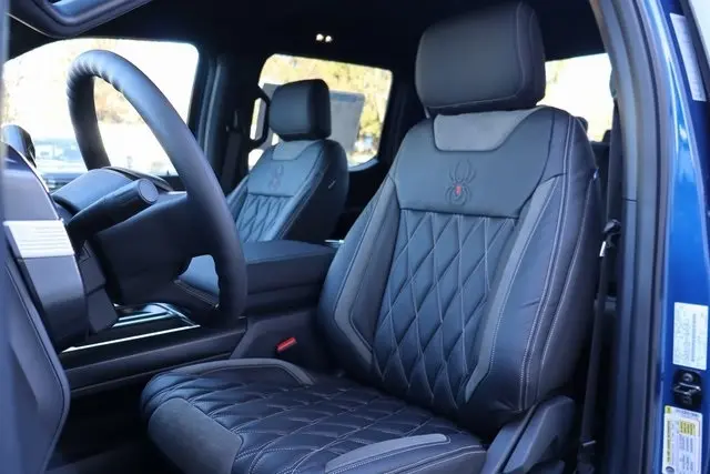 2025 Ford F-150 STX photo 4