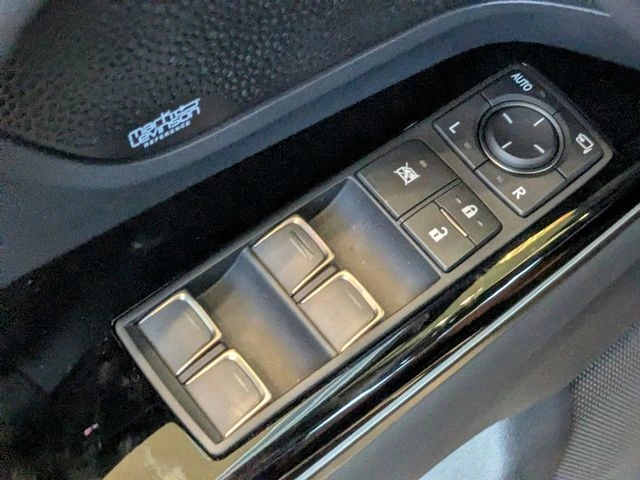 2026 Lexus LX 700h Luxury - Photo 22