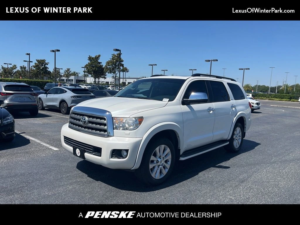 2017 Toyota Sequoia 5.7 Auto 4WD FFV Platinum's photo