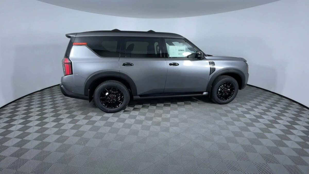 2026 Nissan Armada PRO-4X - Photo 9
