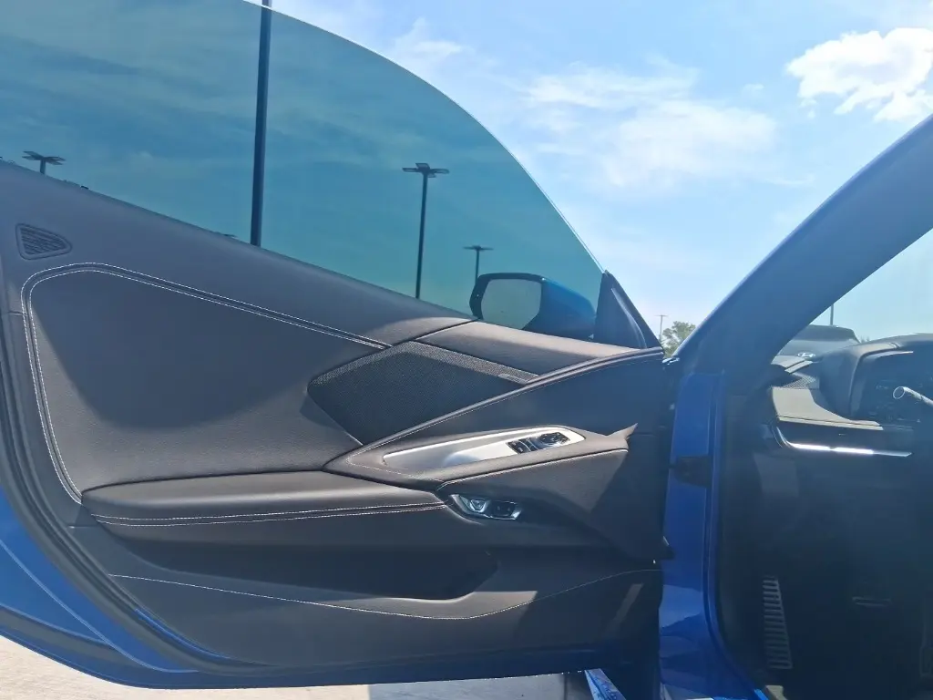 2023 Chevrolet Corvette Stingray 1LT photo 13