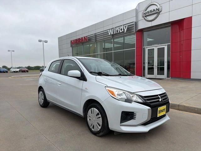 2021 Mitsubishi Mirage ES CVT's photo