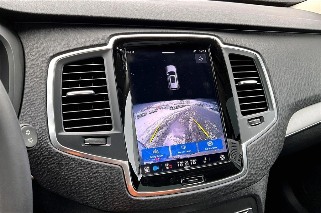 2023 Volvo - image 14