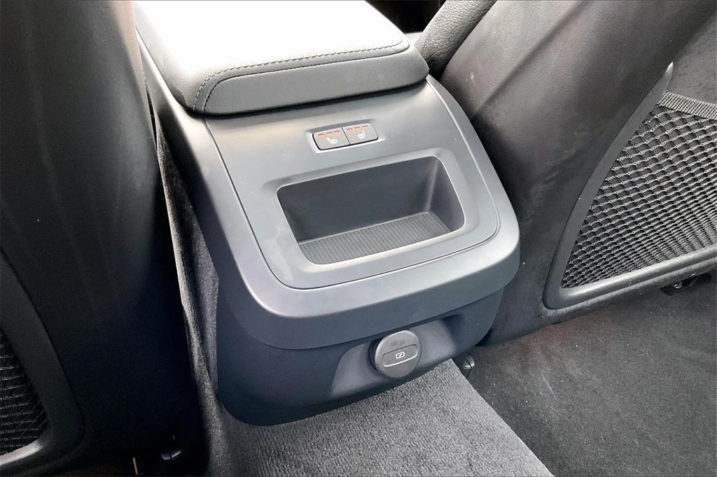 2023 Volvo - image 10