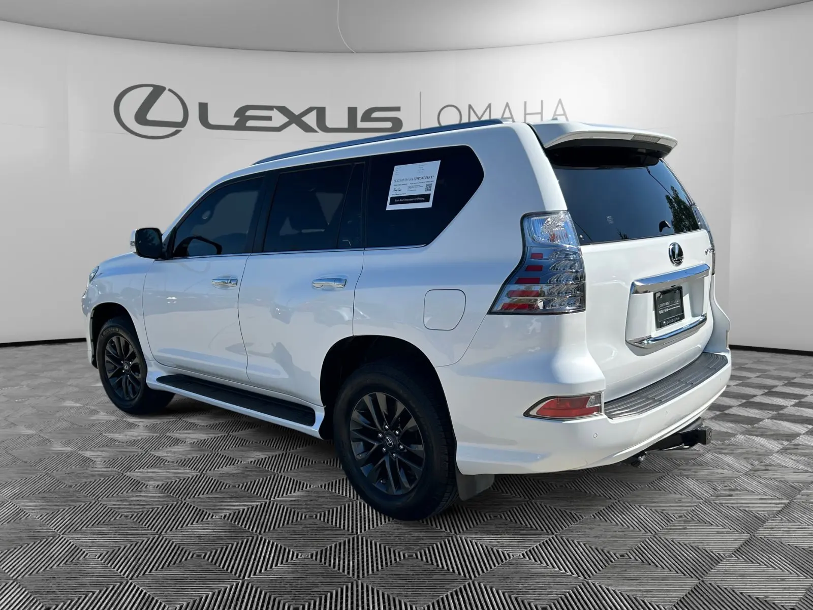 2020 Lexus GX 460 Premium photo 2