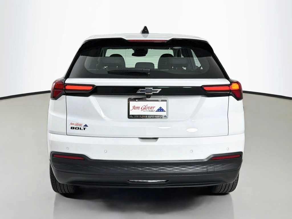 2027 Chevrolet Bolt EV LT - Photo 6