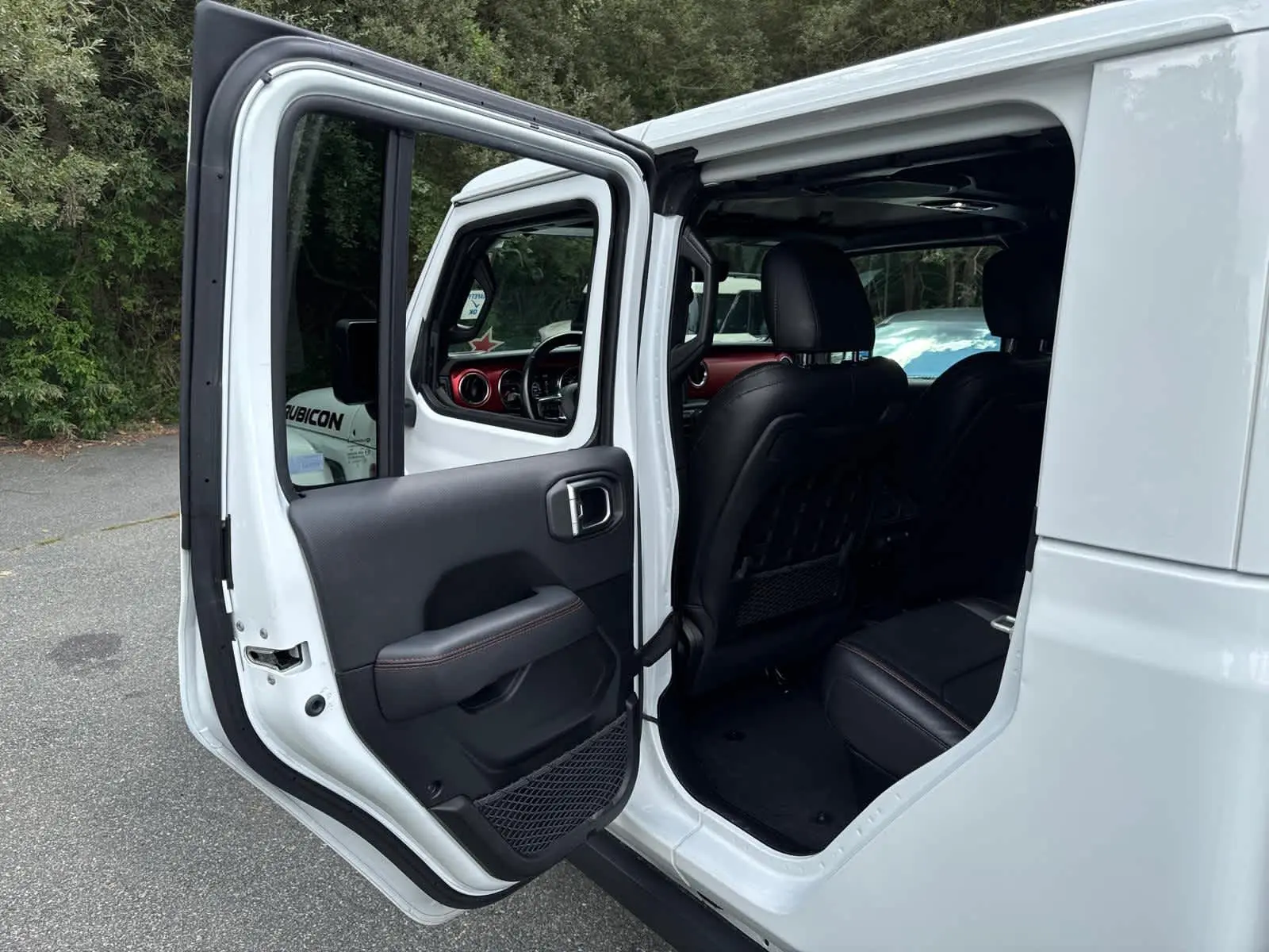 2022 Jeep Gladiator Rubicon photo 28