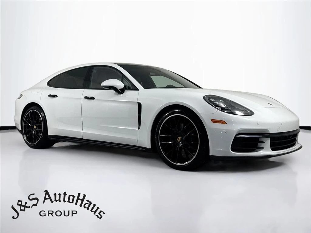 2018 Porsche Panamera 4S's photo