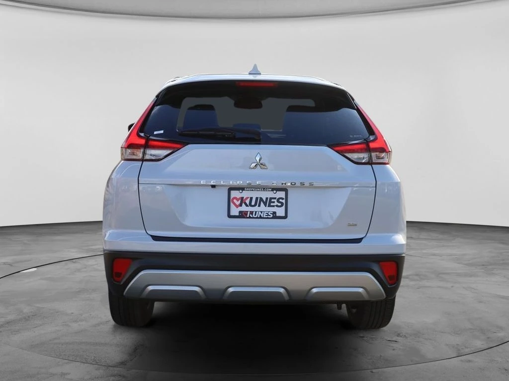 2026 Mitsubishi Eclipse Cross SE - Photo 8