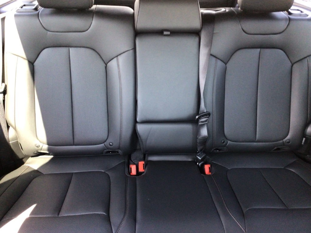 2026 Jeep Cherokee Limited - Photo 15