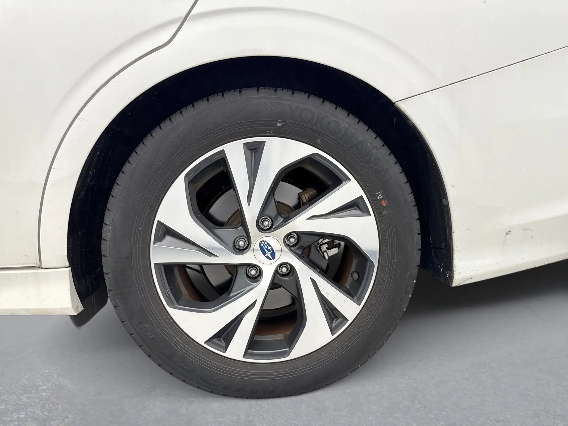 2023 Subaru Legacy Base photo 11