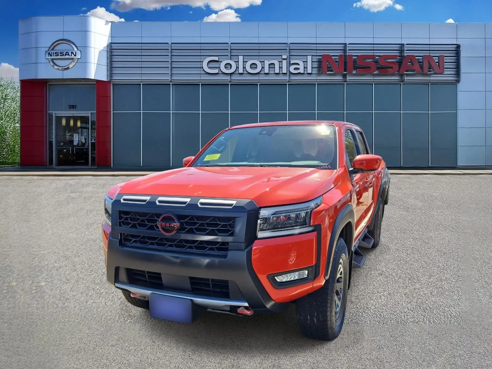 2025 Nissan Frontier PRO-4X photo 2