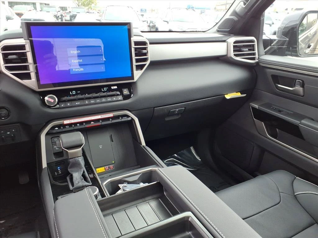 2026 Toyota Tundra Limited - Photo 10