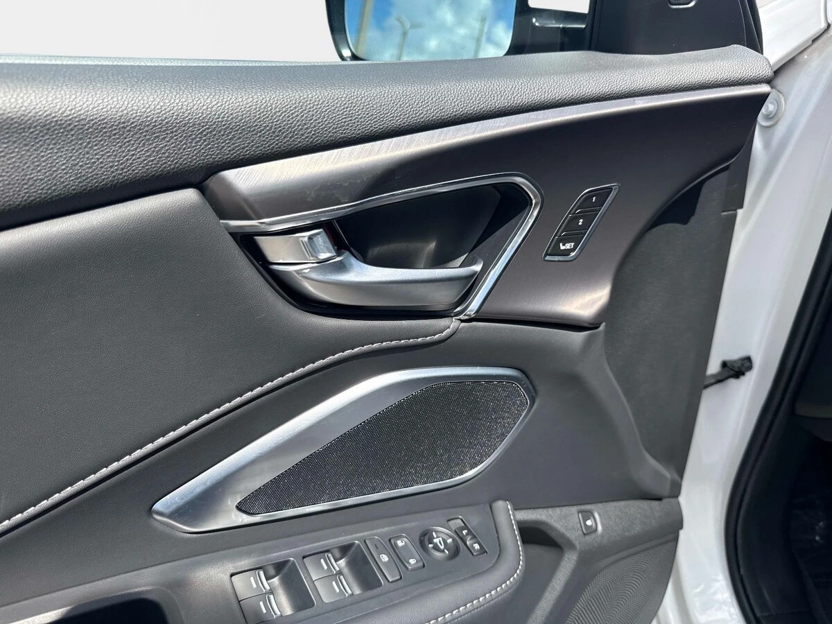 2026 Acura RDX Base - Photo 17