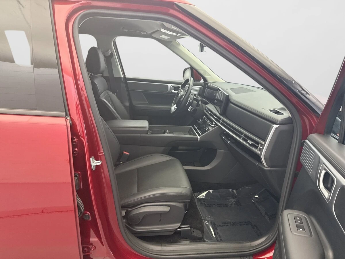 2025 Hyundai Santa Fe SEL - Photo 17